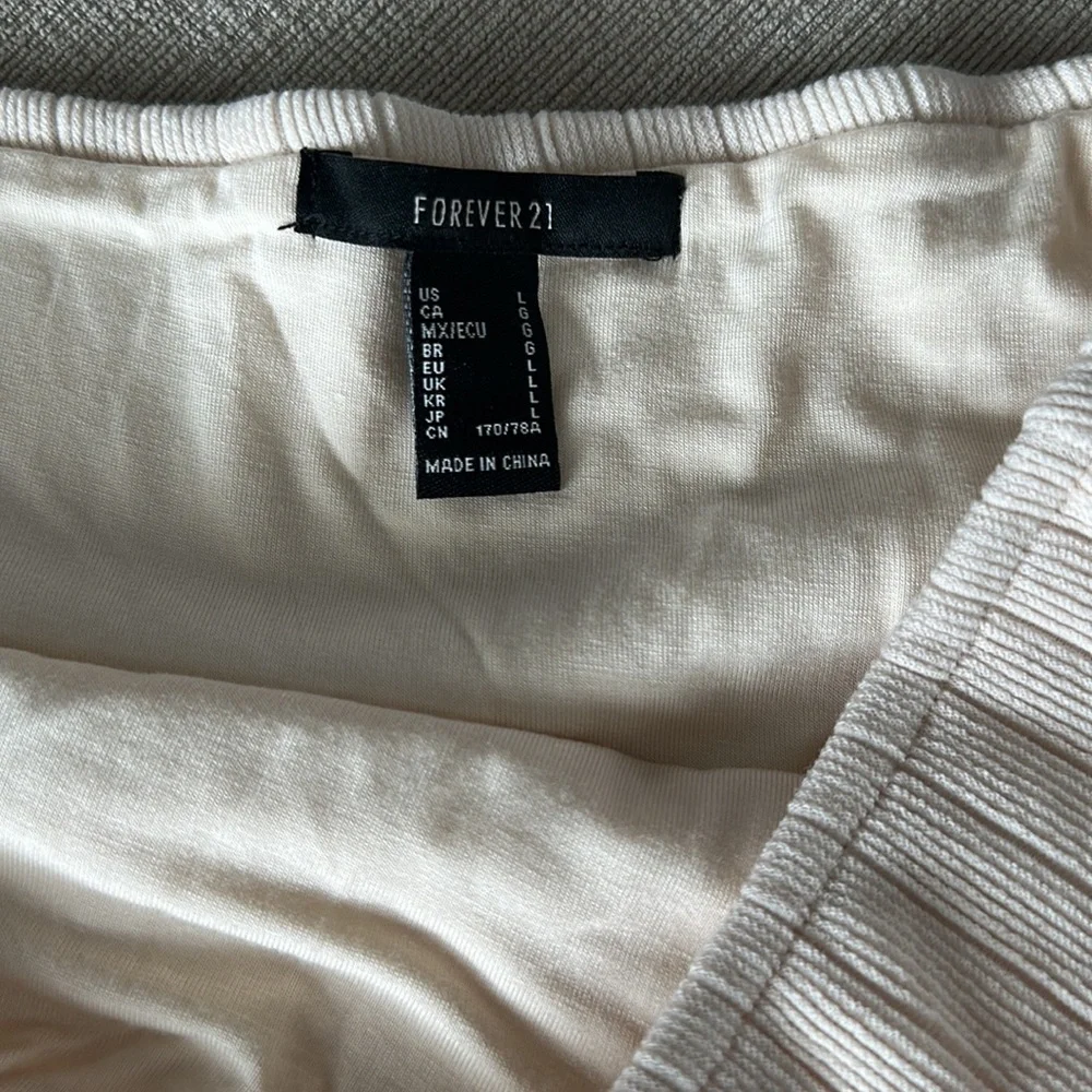 forever 21 beige skirt thick material - Picture 2 of 2